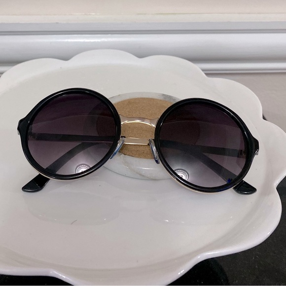 100% UV protection, round sunglasses - Picture 5 of 5